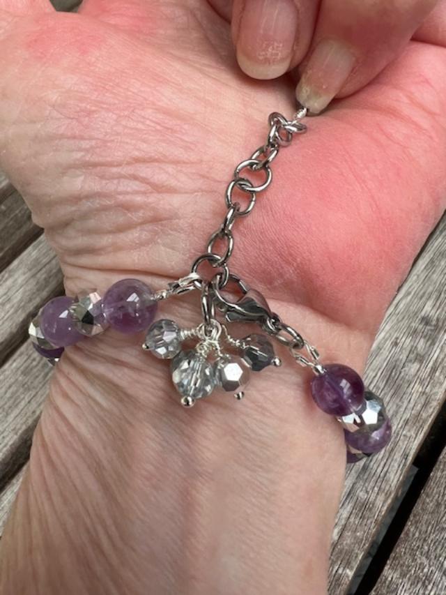 Bracelet with Amethyst and Crystals