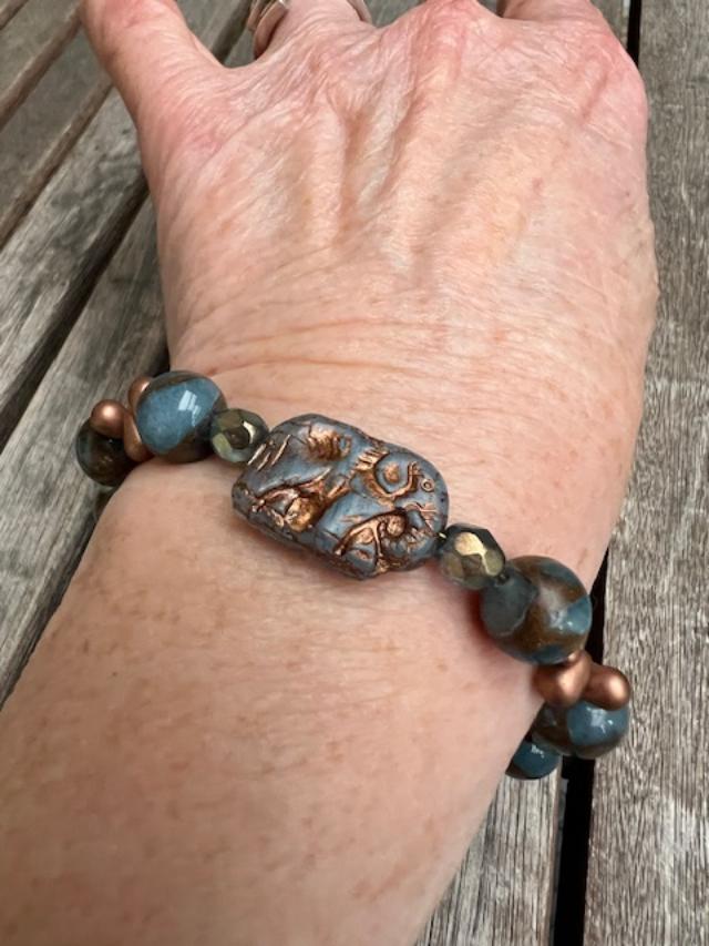 Bracelet with Elephant Focal