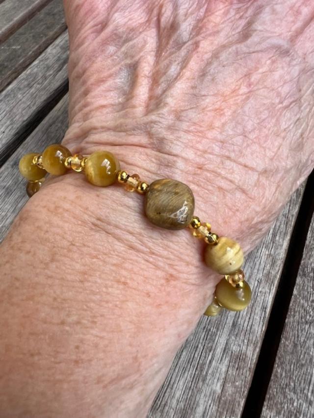 Bracelet with Golden Tiger Eye